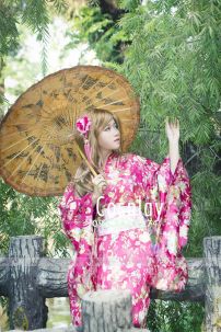 Kimono Gấm Hồng