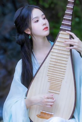 Đàn Tỳ Bà - Đạo Cụ Chụp Ảnh Siêu Đẹp