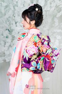 Kimono Truyền Thống Nhật Bản Hồng Pastel