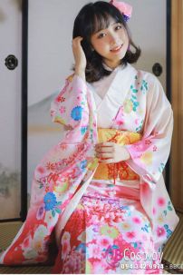 Kimono Bách Hoa Nền Kem Hồng