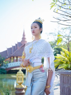 Đồ Thái Lan Trắng Tinh Mơ Choàng Đính Hạt Kim Tuyến