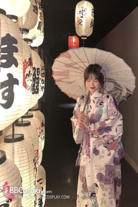 Áo Yukata Nhật Nền Trắng Hoa Tím Môn