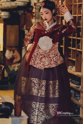 Hanbok Hoàng Cung Hàn Quốc - Áo Đỏ Váy Đen