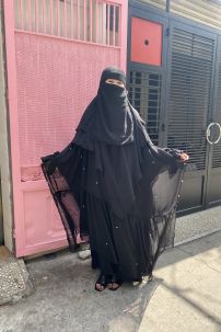 Đồ Phụ Nữ Hồi Giáo Đính Hột Màu Đen