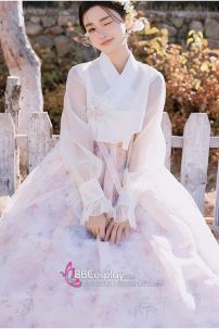 Hanbok Hàn Quốc Hiện Đại Áo Trắng Váy Hoa