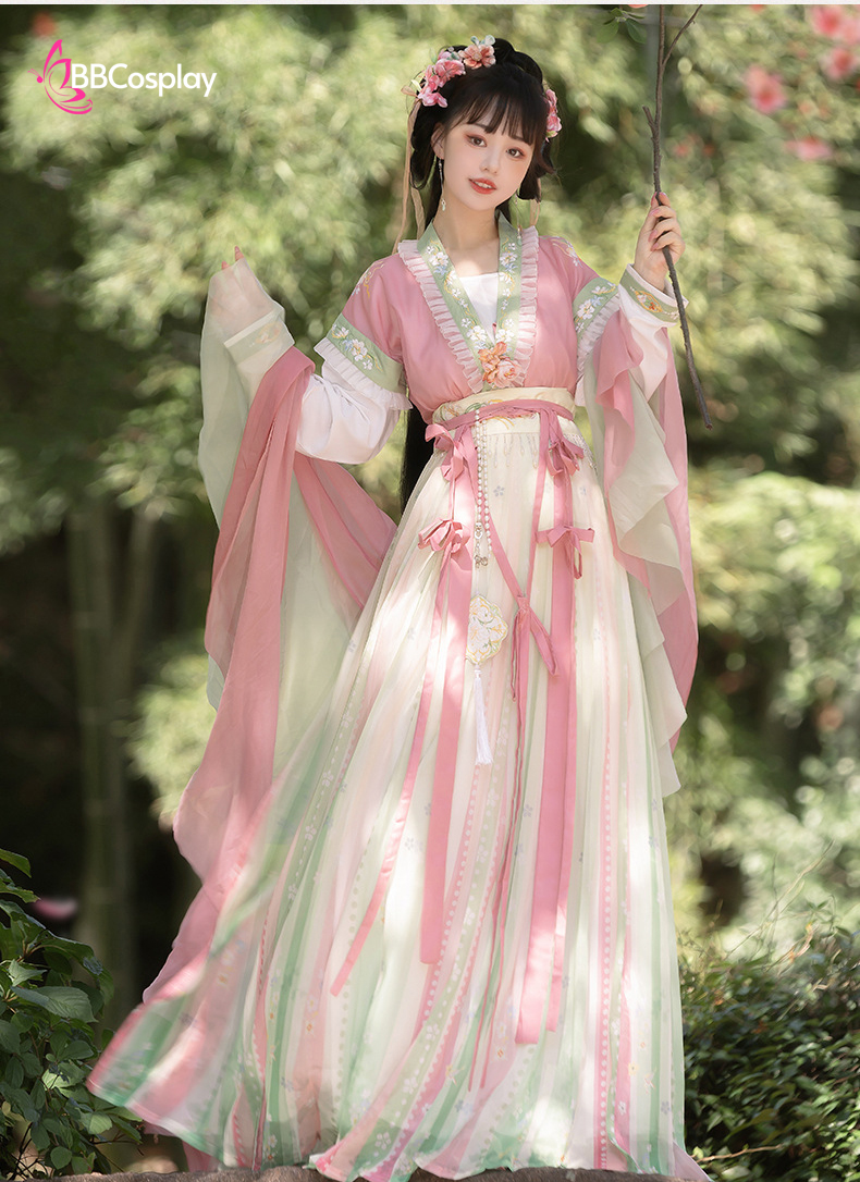 KHUÊ NGỌC CẨN Y - SIZE M