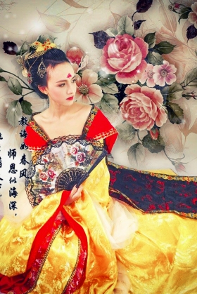 Cổ Trang 201 (Võ Tắc Thiên)