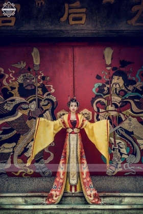 Cổ Trang 60 (Võ Tắc Thiên)