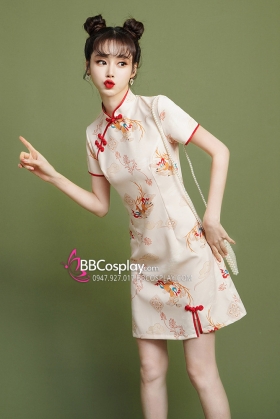 Sườn Xám Linh Lộc Thuần Dương Viền Đỏ Nền Trắng